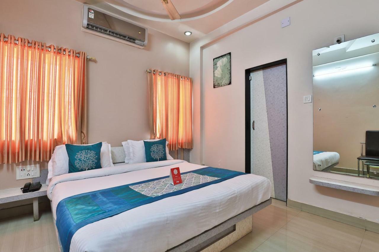 Hotel Oyo 14943 Shubh Suvidha Somnāth Exterior foto